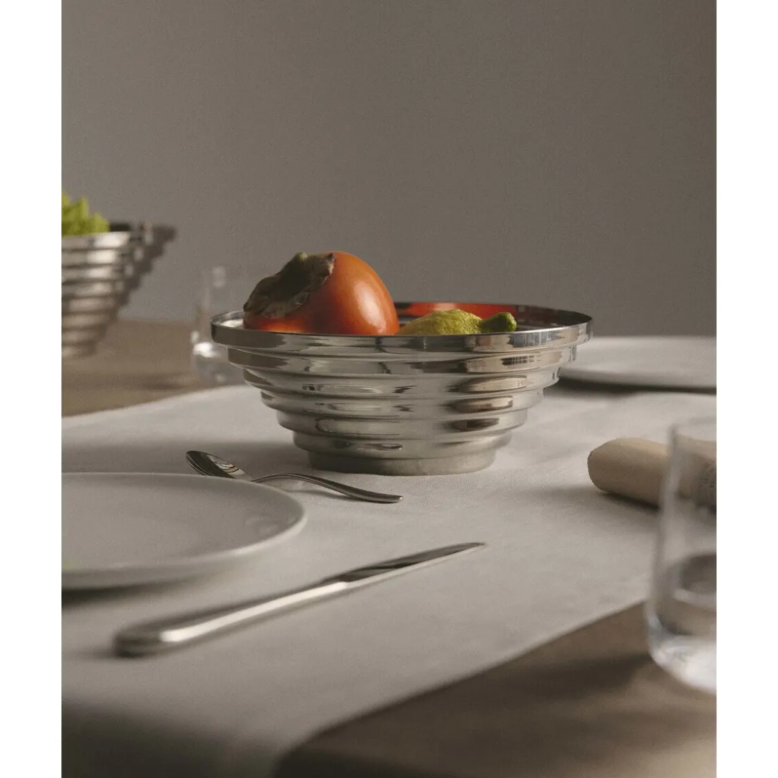 Schalen<Alessi Schale Maya D:25cm H:10cm glänzend poliert