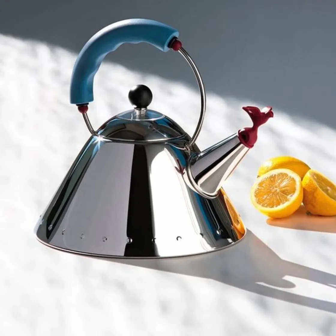 Kochwelt Entdecken<Alessi Wasserkessel 9093 2,0 l Michael Graves blau