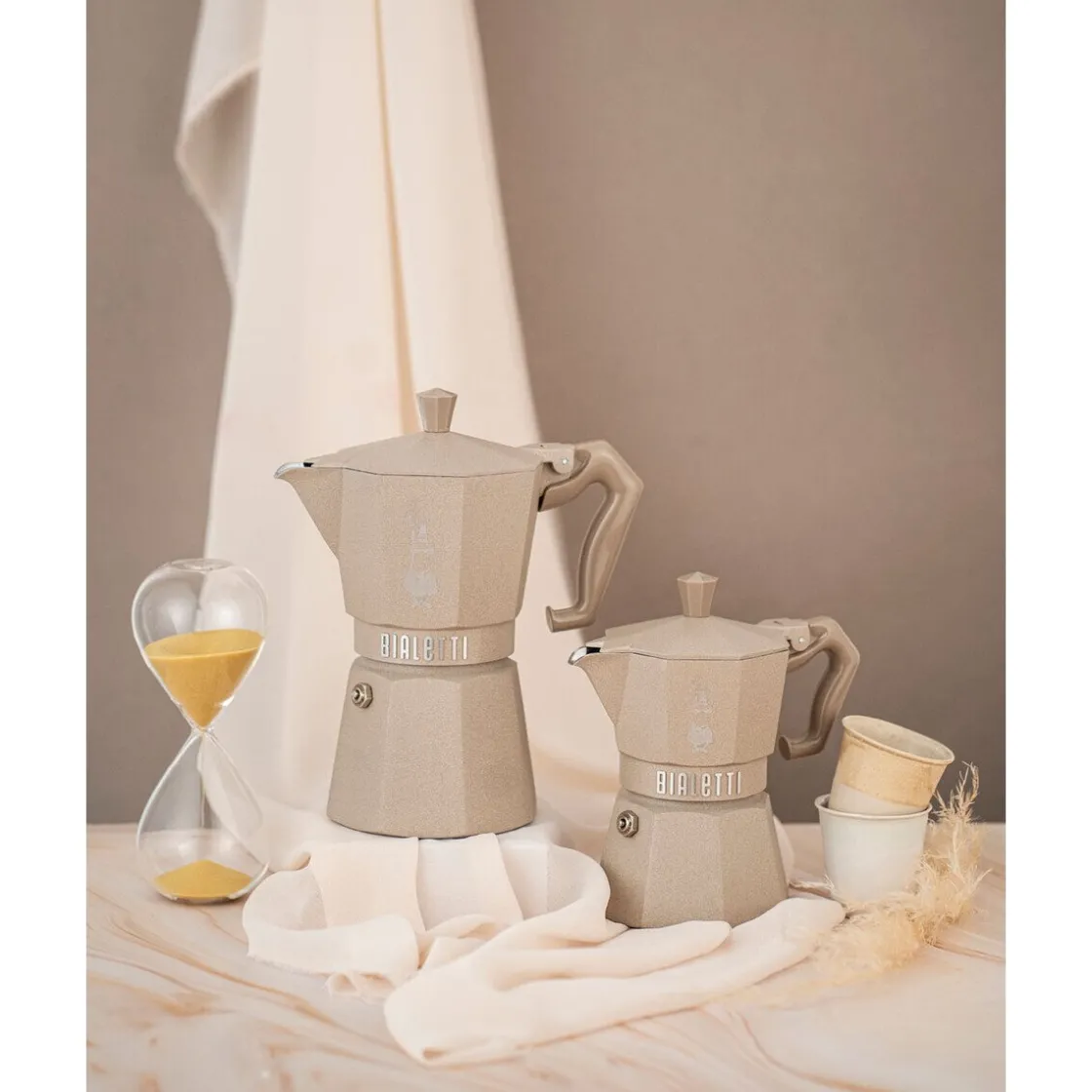 Bialetti Espressokocher 6 Tassen Moka Express Exclusive Induction Cremé