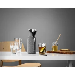 Eva Solo Kühlschrankkaraffe 1 l Dark Grey