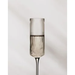 Champagnergläser<ferm LIVING Ripple Champagnerglas 2er-Set klar
