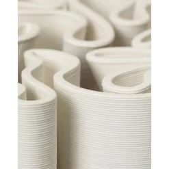 Weihnachten<ferm LIVING Vase Dedali 25 cm offwhite