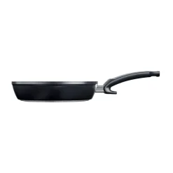 Pfannen|Kochwelt Entdecken<Fissler Pfanne 24 cm Ceratal Comfort orbitschwarz
