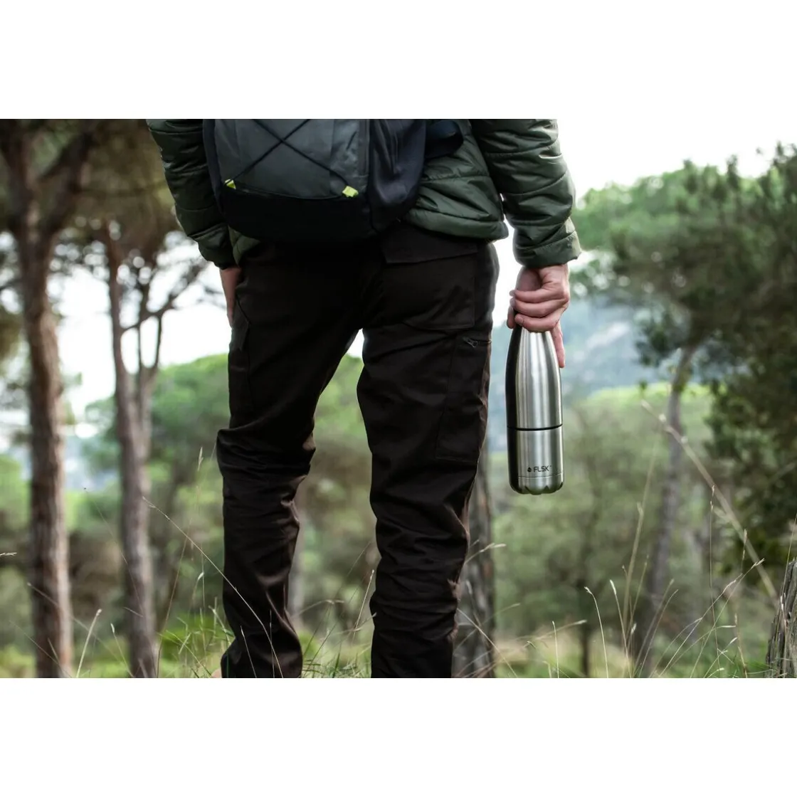 Trinkflaschen<FLSK Isolierflasche mit Becher 0,7 l edelstahl