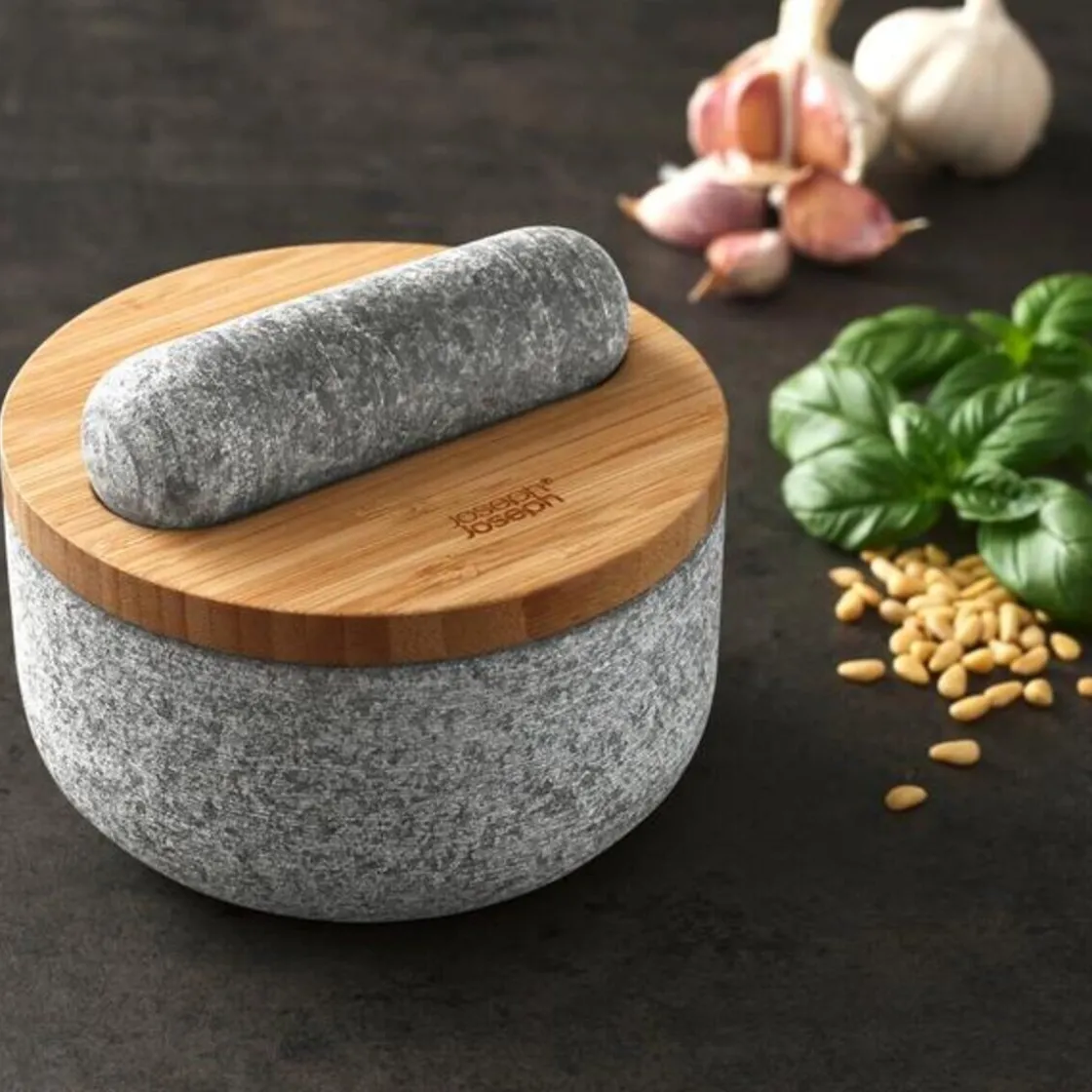 Messer & Co. Entdecken|Kräuter & Gewürze<Joseph Joseph Mörser granit mit Bambusdeckel Dash