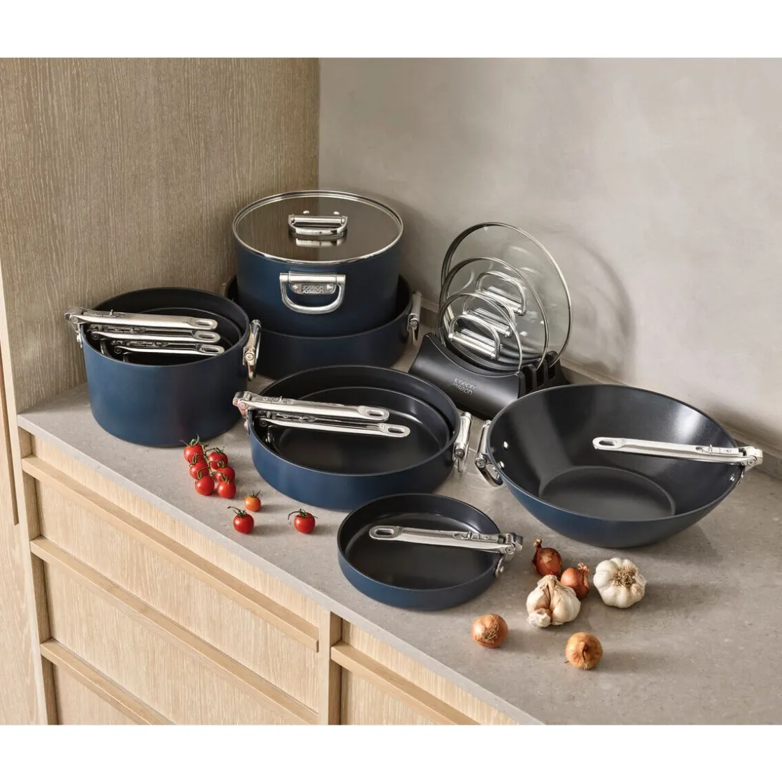 Joseph Joseph Topf 23 cm Space blau