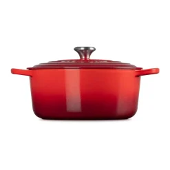 Bräter<Le Creuset Bräter mit Deckel 28 cm Signature kirschrot