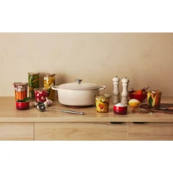 Bräter<Le Creuset Bräter mit Deckel 33 cm Signature Meringue