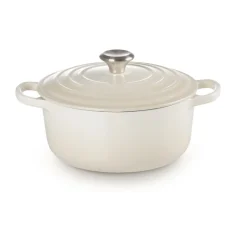 Le Creuset Bräter mit Deckel 26 cm Signature Meringue