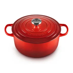 Kochwelt Entdecken<Le Creuset Bräter mit Deckel 26 cm Signature kirschrot