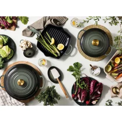 Bräter|Pilzküche<Le Creuset Gourmet-Profitopf mit Deckel 30 cm Signature Thyme