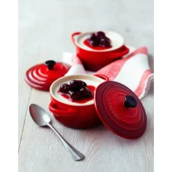 Le Creuset Mini Cocotte 10,5cm kirschrot