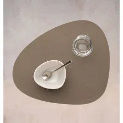 Tischwäsche<LINDDNA Tischset M 31x35 cm Curve Serene moss