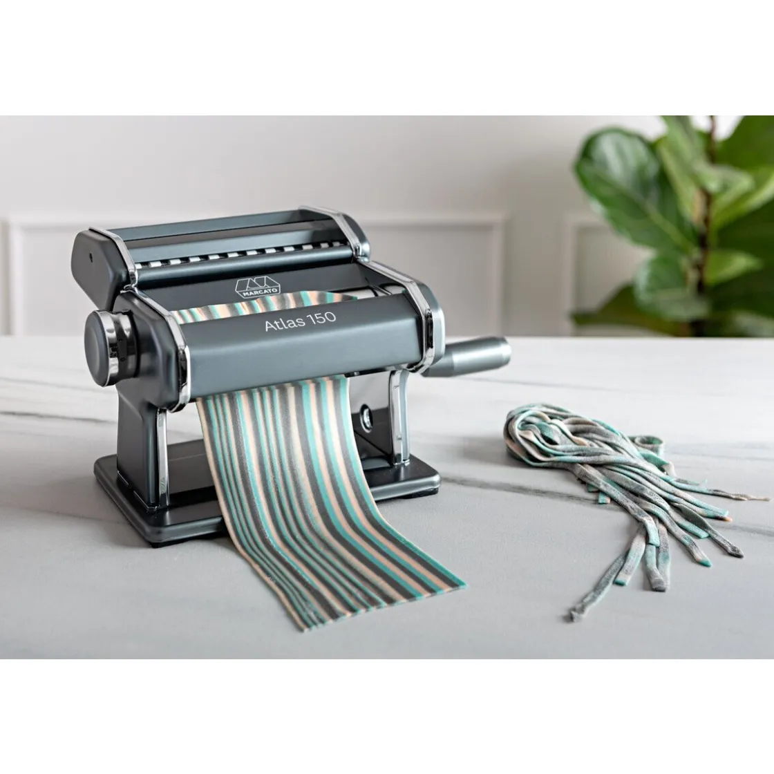 Italienische Genüsse|Weihnachten<Marcato Nudelmaschine Atlas 150 21x20x16 cm Design pudergrau