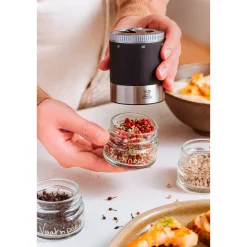 Messer & Co. Entdecken|Kräuter & Gewürze<Peugeot Geschenkset Pfefferbar 8-tlg. Maestro u’Select graphit