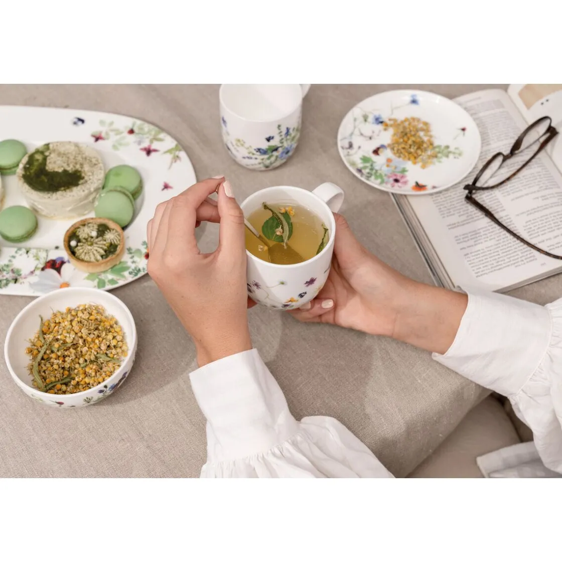 Becher<Rosenthal Henkelbecher 0,34 l Brillance Grand Air lila