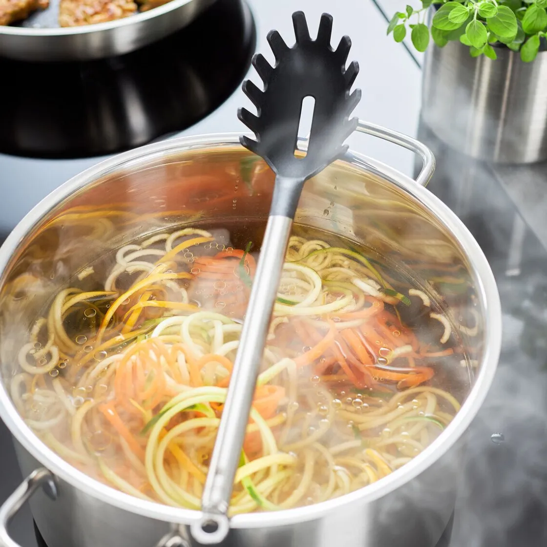 Rösle Spaghettiheber 31 cm Basic Line Griff Edelstahl