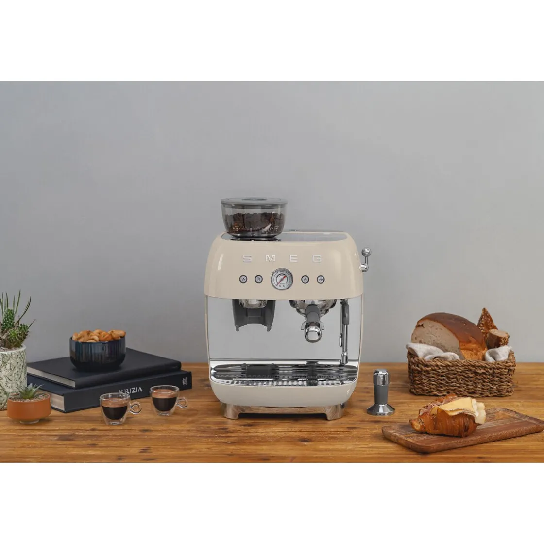Smeg Espressomaschine mit Mahlwerk EGF03 2 Tassen 1650 W 50’s Style creme