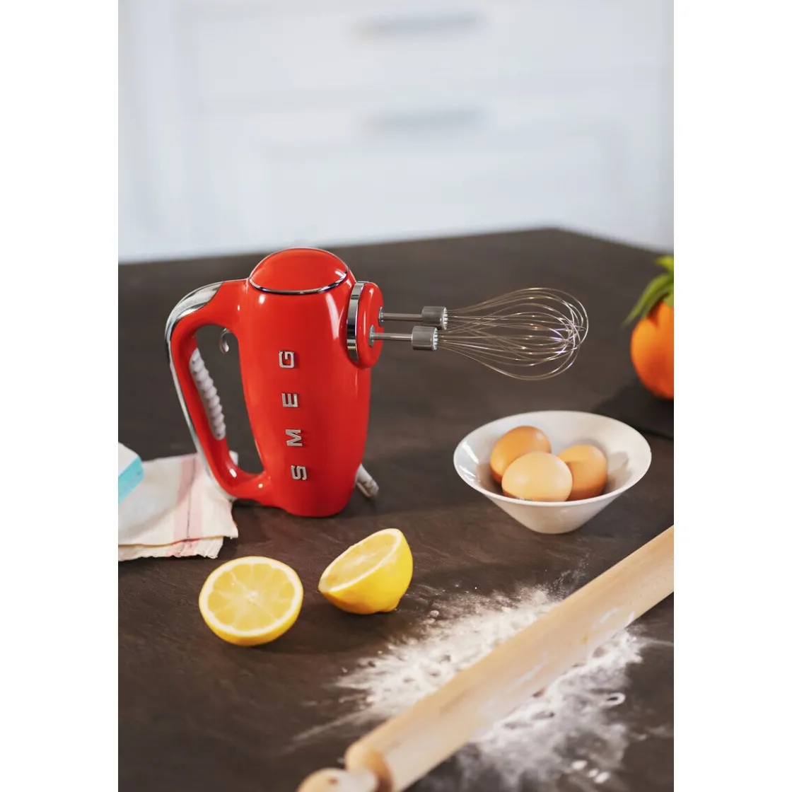 Muttertag<Smeg Handmixer 38 cm 250 W 50's Style rot