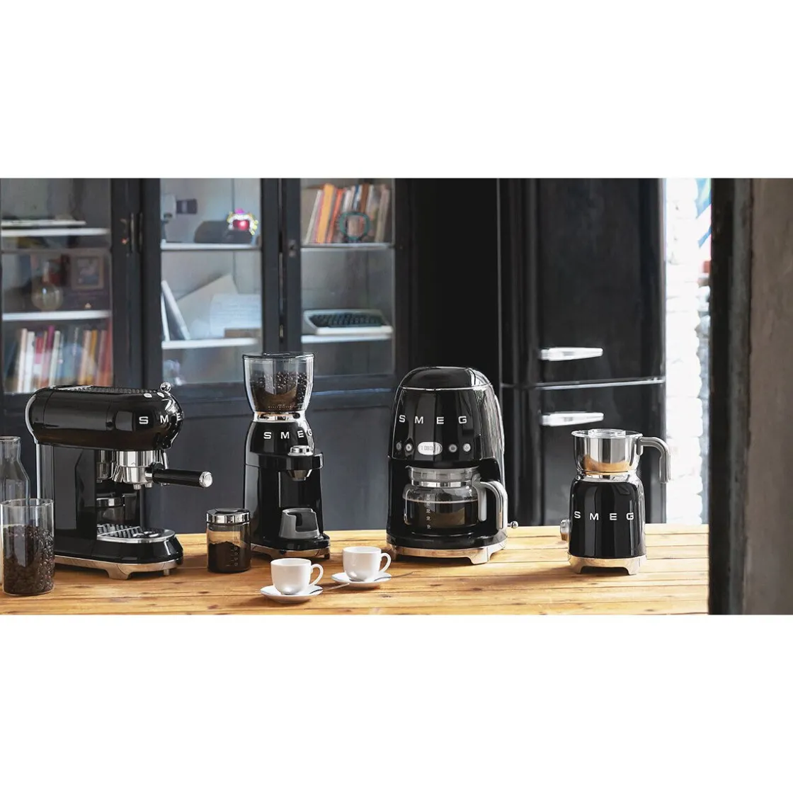 Milchaufschäumer<Smeg Milchaufschäumer MFF11 0,6 l 50’s Style schwarz
