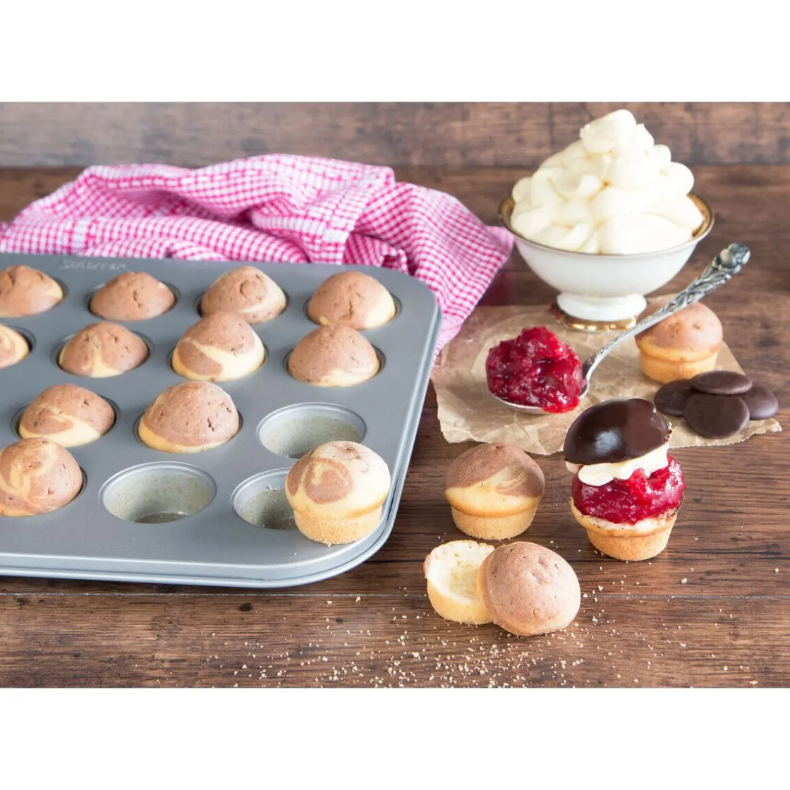 Städter Mini Muffin 35x27 cm We love baking silber