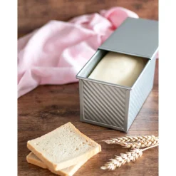 Backformen|Kochwelt Entdecken<Städter Toastbrotform mit Deckel 22x12x11 cm We love baking grau