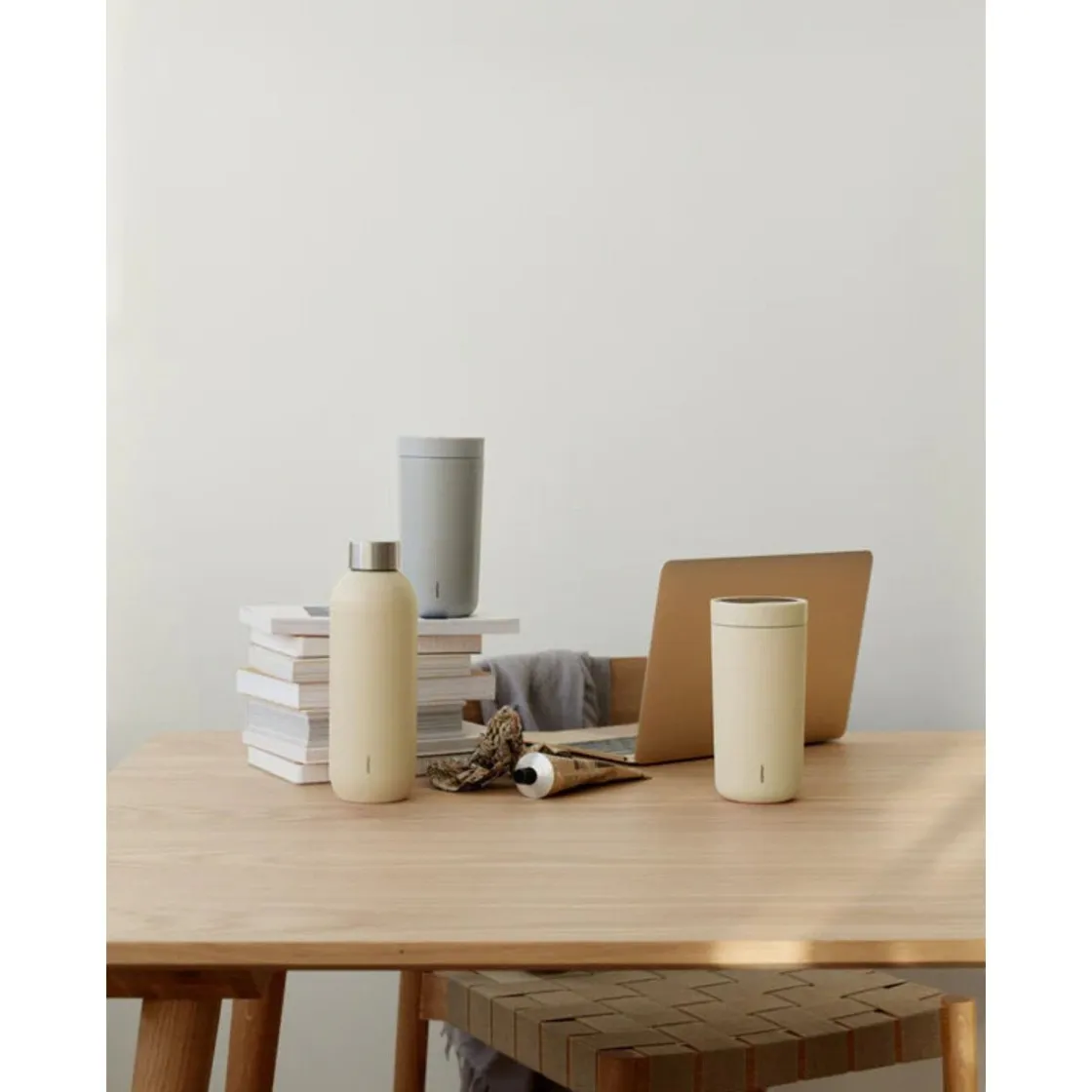 Stelton Isolierflasche 0,6 l Keep Cool Mellow Yellow