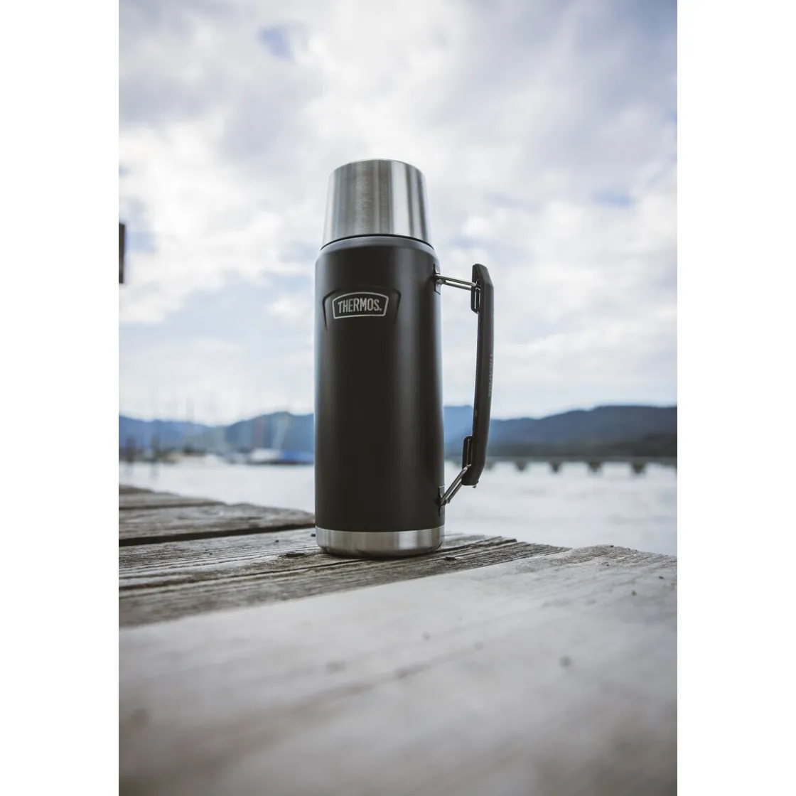 Trinkflaschen<Thermos flasche 1,2 l Icon Beverage Bottle graphit matt