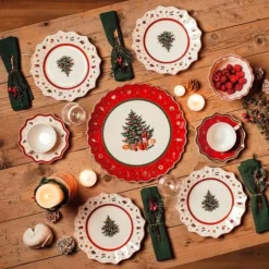 Weihnachtsbäckerei|Weihnachtsbäckerei<Villeroy & Boch Kuchenplatte rund 33cm Toy's Delight