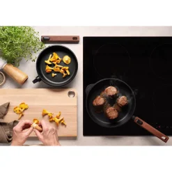 Pfannen|Kochwelt Entdecken<Woll Guss-Flachpfanne 20 cm Eco Logic QXR schwarz