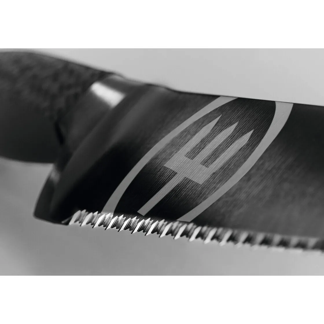 Wüsthof Brotmesser 23 cm Performer schwarz